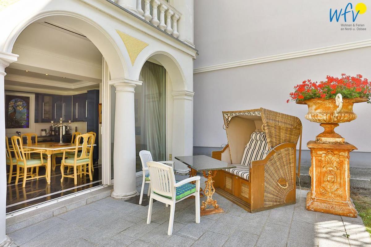 Bella Rosa Apartment
